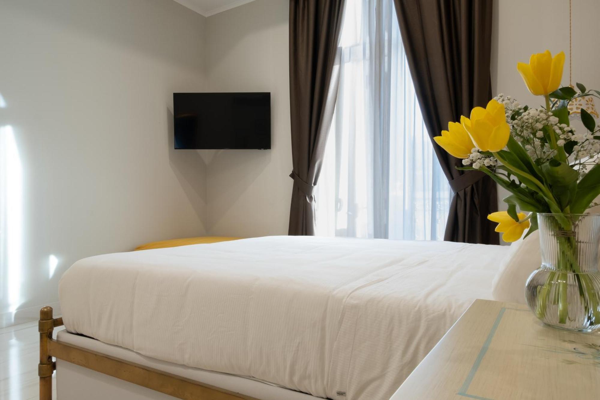 Palazzo Adele Rooms & Apartments Ercolano Exterior photo