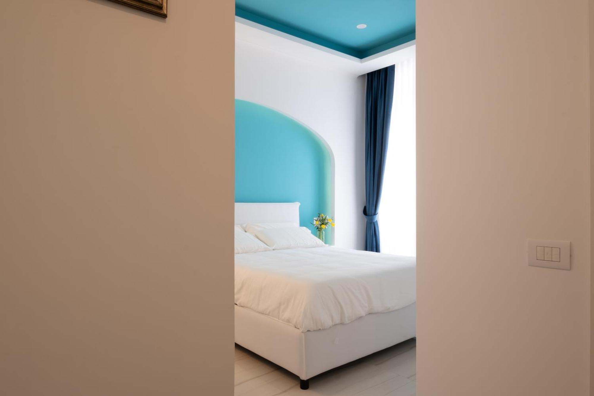 Palazzo Adele Rooms & Apartments Ercolano Exterior photo